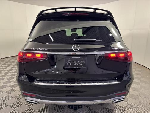 2024 Mercedes-Benz GLS 450 4MATIC