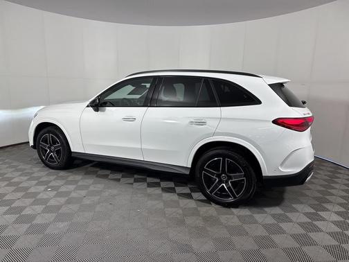 2026 Mercedes-Benz GLC 300 Base 4MATIC