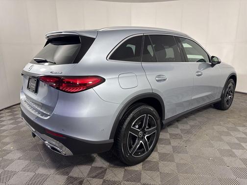 Silver 2026 Mercedes-Benz GLC 300 Base 4MATIC