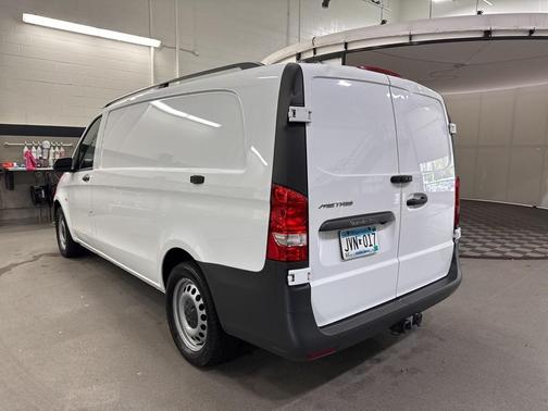 2022 Mercedes-Benz Metris Base