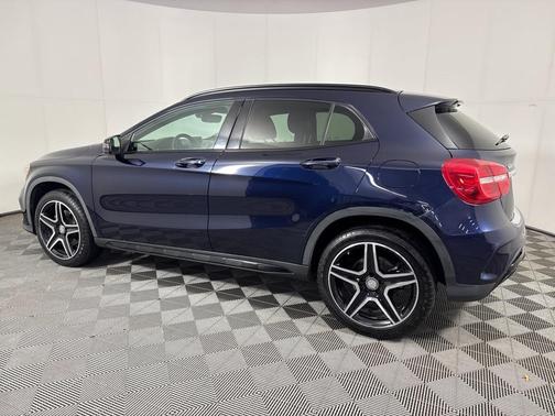 2017 Mercedes-Benz GLA 250 Base 4MATIC