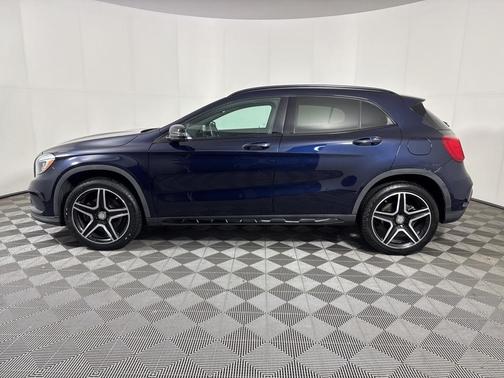 2017 Mercedes-Benz GLA 250 Base 4MATIC