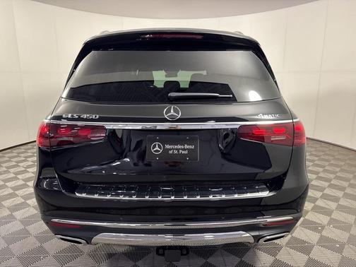 2026 Mercedes-Benz GLS 450 