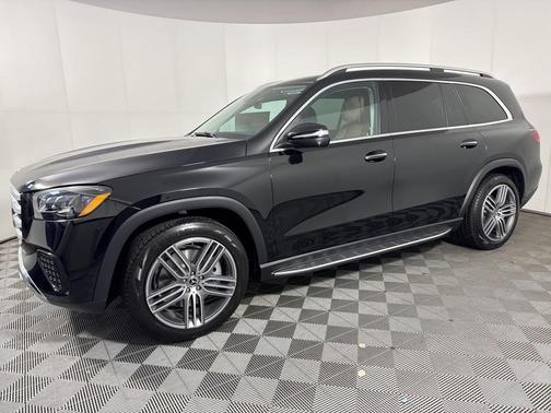 2026 Mercedes-Benz GLS 450 