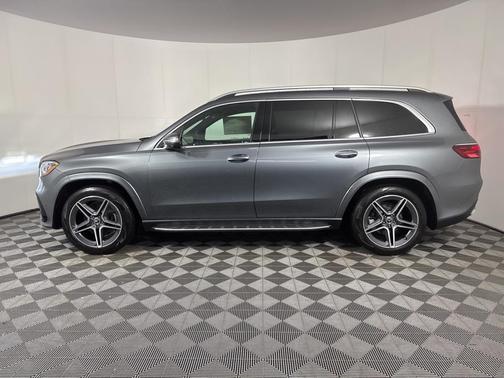 2025 Mercedes-Benz GLS 450 4MATIC