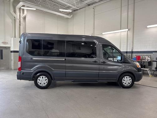 2017 Ford Transit-350 XLT