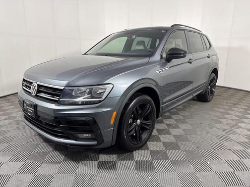 2019 Volkswagen Tiguan 2.0T SEL R-Line Black