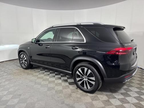 2025 Mercedes-Benz GLE 450e 4MATIC