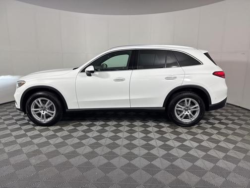 2025 Mercedes-Benz GLC 300 Base 4MATIC