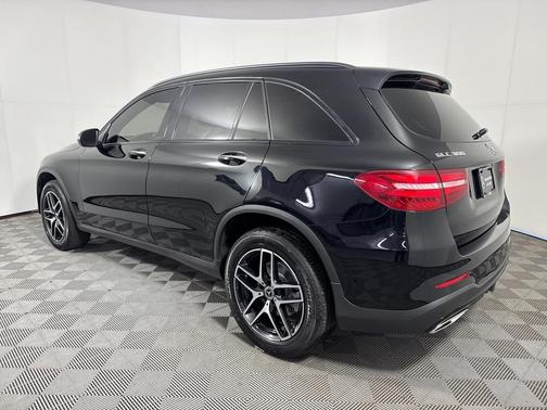 2019 Mercedes-Benz GLC 300 Base 4MATIC
