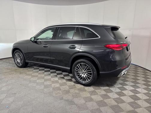 2026 Mercedes-Benz GLC 300 Base 4MATIC