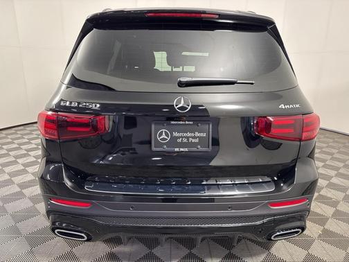 2025 Mercedes-Benz GLB 250 Base 4MATIC