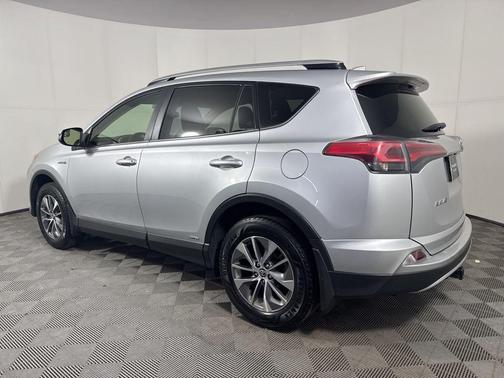 2016 Toyota RAV4 Hybrid 