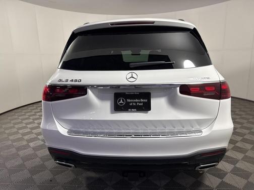 2026 Mercedes-Benz GLS 450