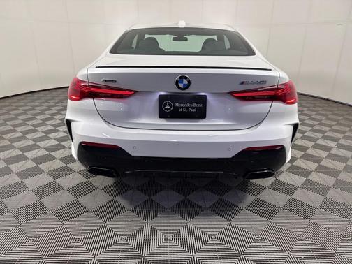 2025 BMW M440 i xDrive