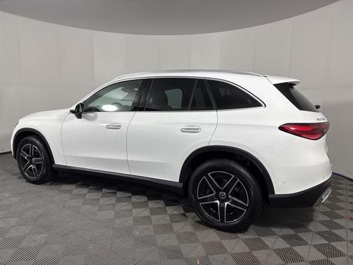 2026 Mercedes-Benz GLC 300 Base 4MATIC