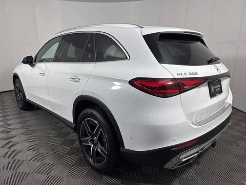 2026 Mercedes-Benz GLC 300 Base 4MATIC