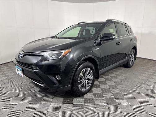 2016 Toyota RAV4 Hybrid XLE