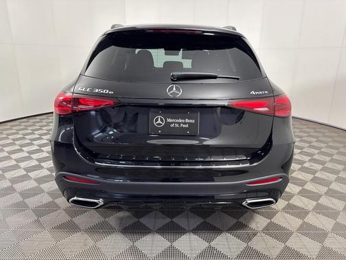 2025 Mercedes-Benz GLC 350e Base 4MATIC