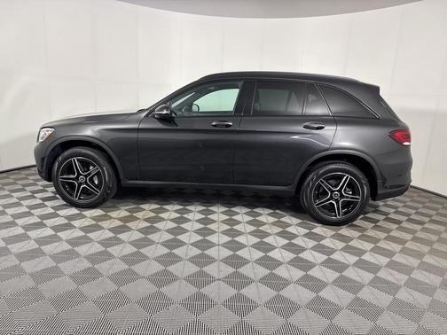 2022 Mercedes-Benz GLC 300 Base 4MATIC