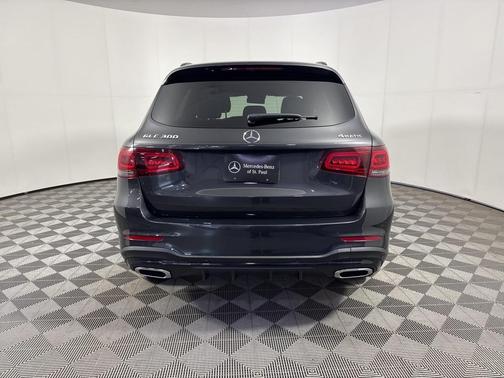 2022 Mercedes-Benz GLC 300 Base 4MATIC