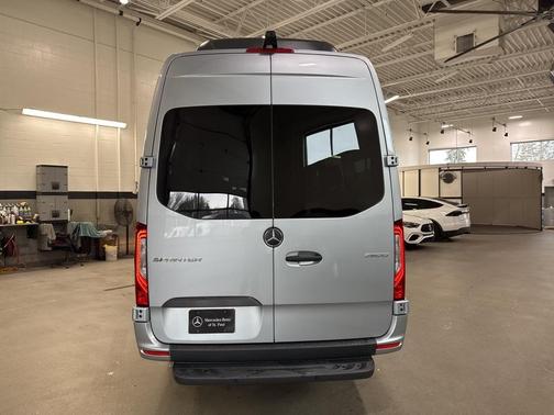 2026 Mercedes-Benz Sprinter 2500 High Roof