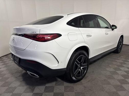 Polar White 2026 Mercedes-Benz GLC 300 Base 4MATIC