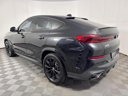 2022 BMW X6 xDrive40i