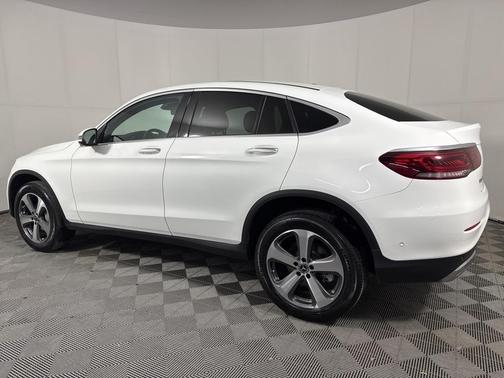 2023 Mercedes-Benz GLC 300 4MATIC Coupe