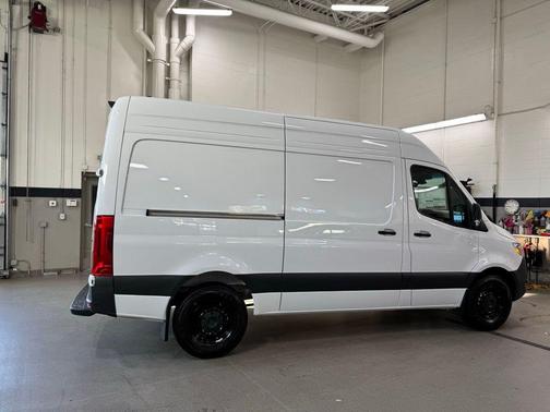 2026 Mercedes-Benz Sprinter 2500 