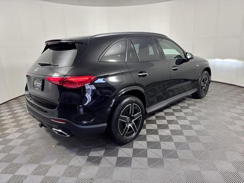 2025 Mercedes-Benz GLC 350e Base 4MATIC