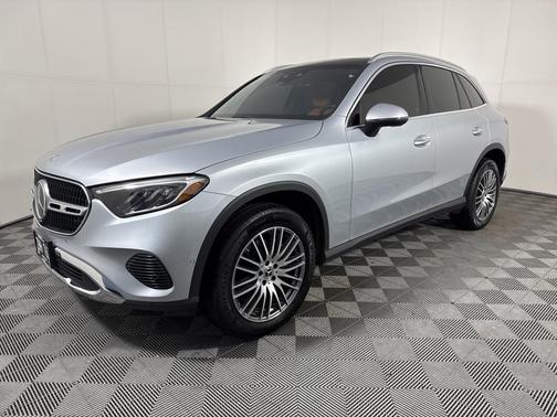 2025 Mercedes-Benz GLC 300 Base 4MATIC