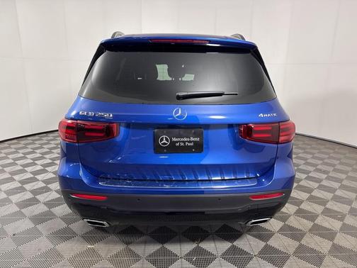 2025 Mercedes-Benz GLB 250 Base 4MATIC
