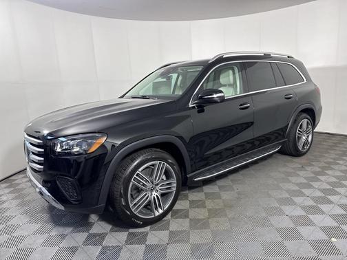 2026 Mercedes-Benz GLS 450 