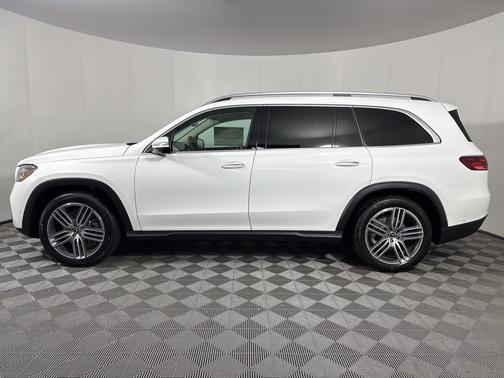 2025 Mercedes-Benz GLS 450 4MATIC