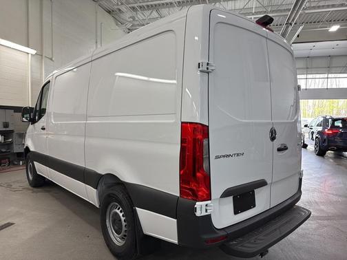 2025 Mercedes-Benz Sprinter 2500