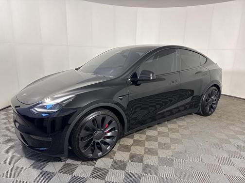 2024 Tesla Model Y Performance