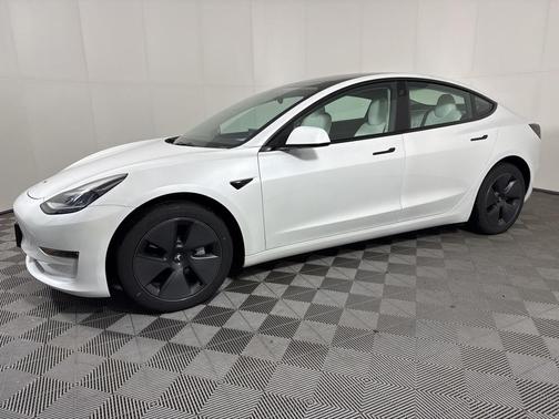 2023 Tesla Model 3 Long Range