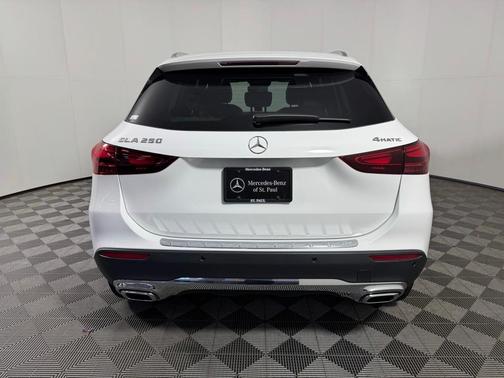 2025 Mercedes-Benz GLA 250 Base 4MATIC