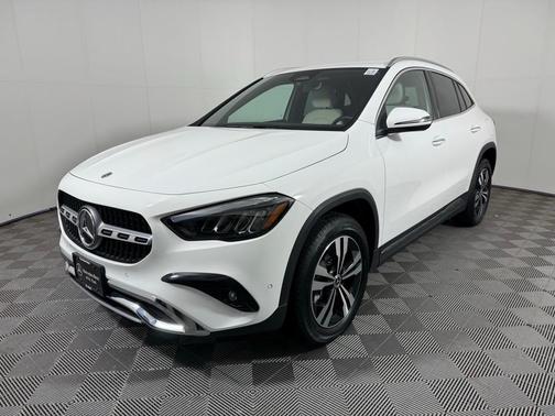 2025 Mercedes-Benz GLA 250 Base 4MATIC