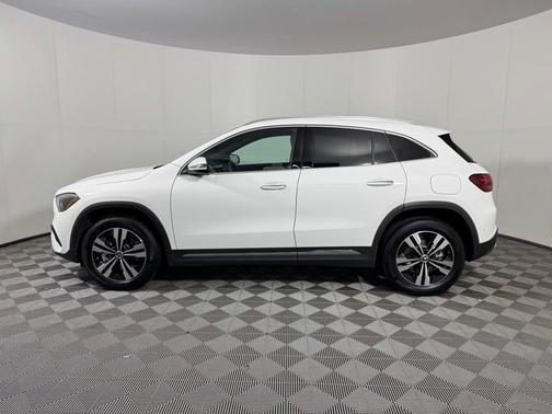 2025 Mercedes-Benz GLA 250 Base 4MATIC