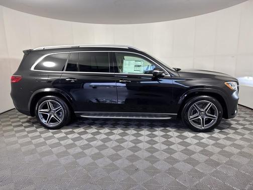 2025 Mercedes-Benz GLS 450 4MATIC