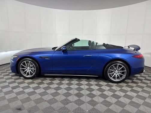 2023 Mercedes-Benz AMG SL 43 Base