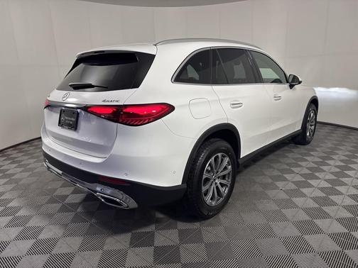 2025 Mercedes-Benz GLC 300 Base 4MATIC