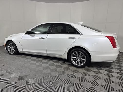 2017 Cadillac CTS 2.0L Turbo Luxury
