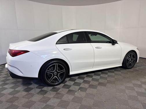 2024 Mercedes-Benz CLA 250 Base 4MATIC