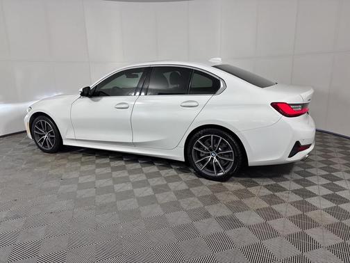 2020 BMW 330 i xDrive