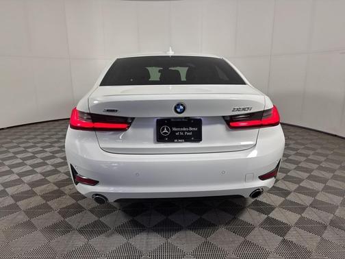2020 BMW 330 i xDrive