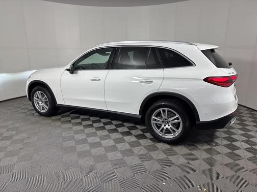 2025 Mercedes-Benz GLC 300 Base 4MATIC