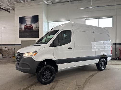 2025 Mercedes-Benz Sprinter 2500